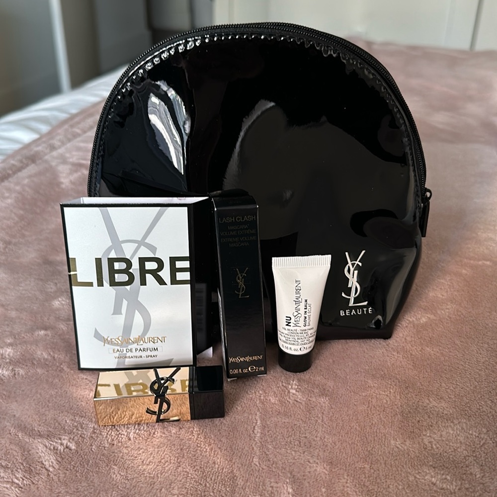 NWT YSL BEAUTE Cosmetic Bag with 4 mini products